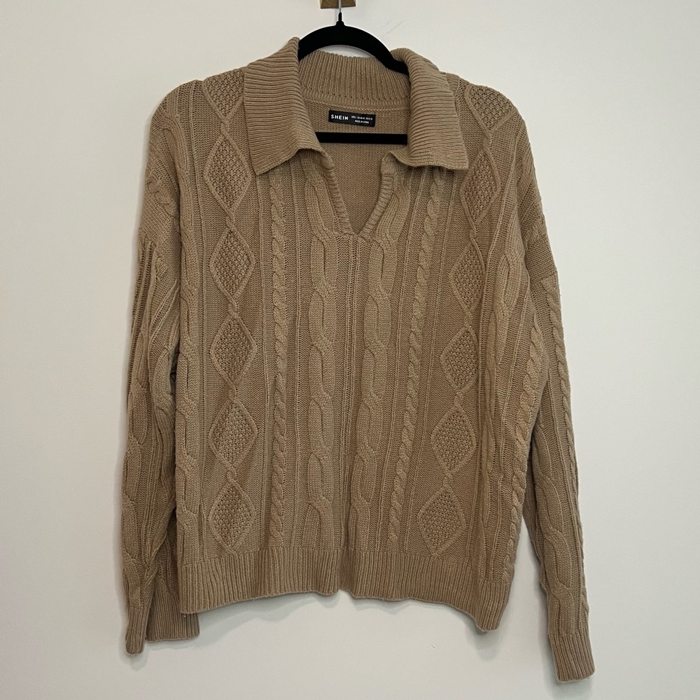 Beige Cable Knit Sweater - Size 8/10 (Large)